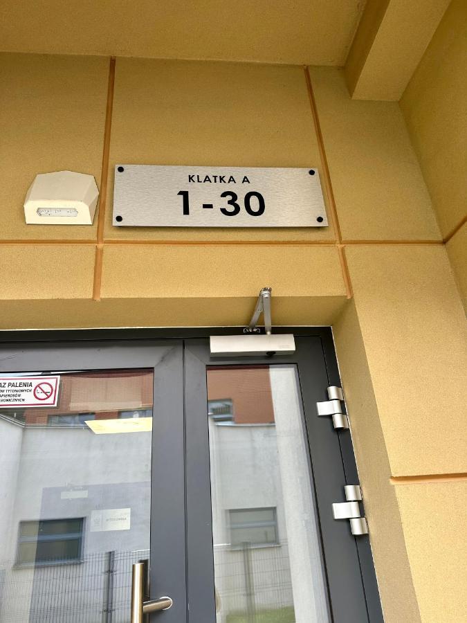 Sdh 4 Radzymin Comfortable Apartment Near Warsaw Экстерьер фото